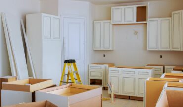 Refinishing vs. Replacing Cabinets: What’s Better?